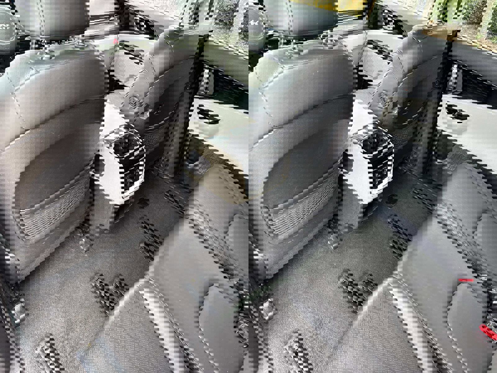 Used 2023 Kia Carnival SX image 13