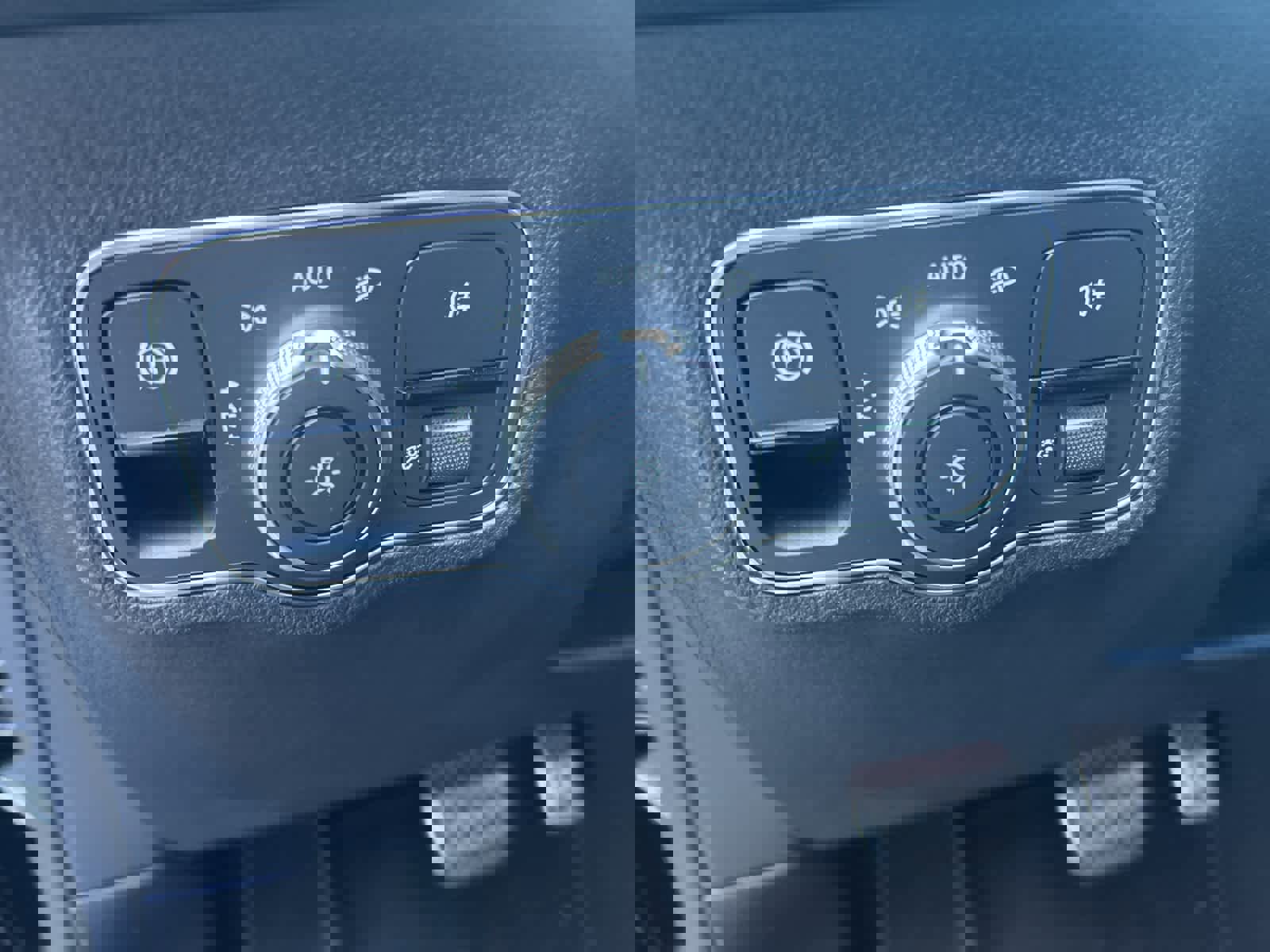 Used 2022 Mercedes-Benz EQB 300 4MATIC image 31