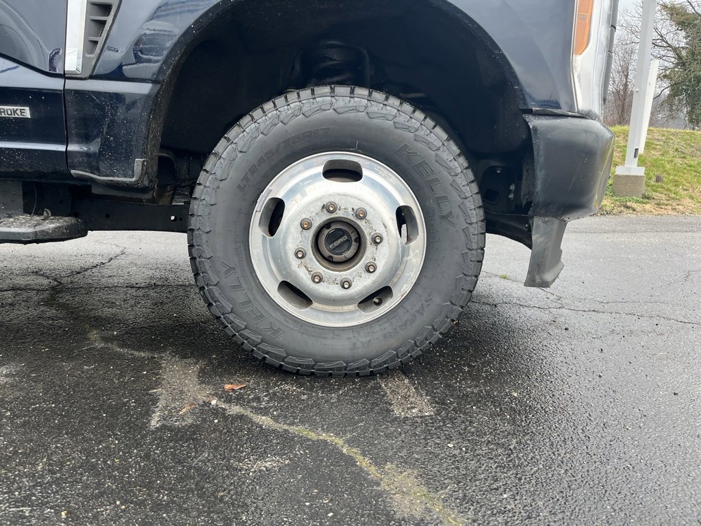 Used 2023 Ford F350 XL image 27