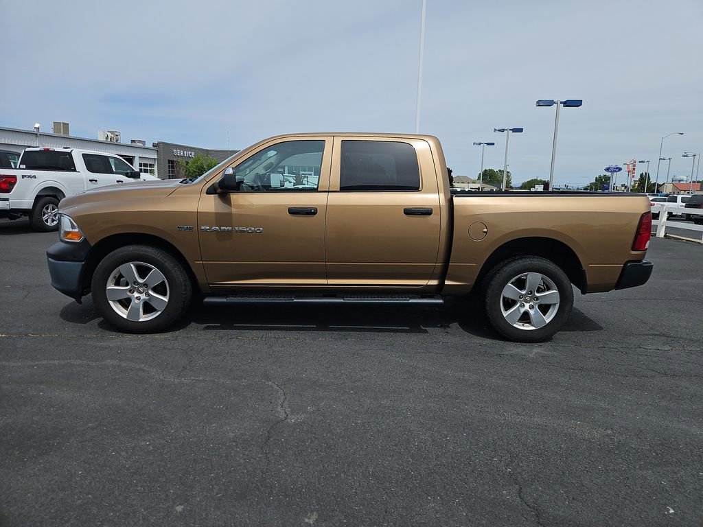 Used 2012 RAM 1500 ST w/ ST Popular Equipment Group AWD/4WD image 2