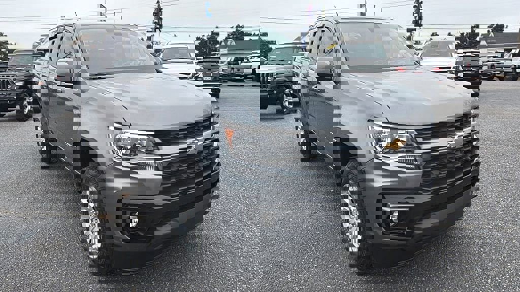 Certified 2022 Chevrolet Colorado LT w/ LT Convenience Package image 3
