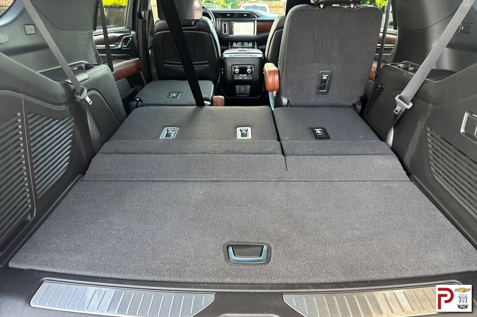 Certified 2024 GMC Yukon Denali Ultimate AWD/4WD image 18