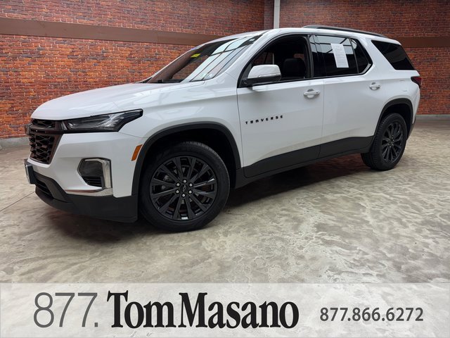 Used 2023 Chevrolet Traverse RS