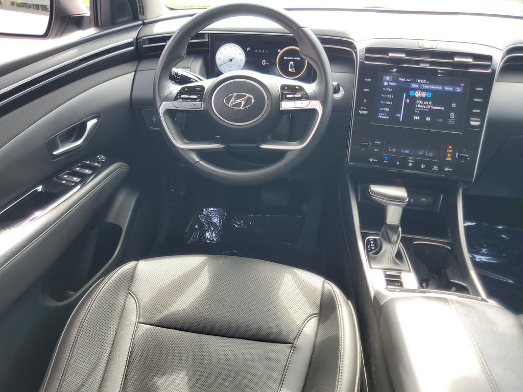Used 2022 Hyundai Tucson SEL w/ Convenience + Premium Package FWD image 17