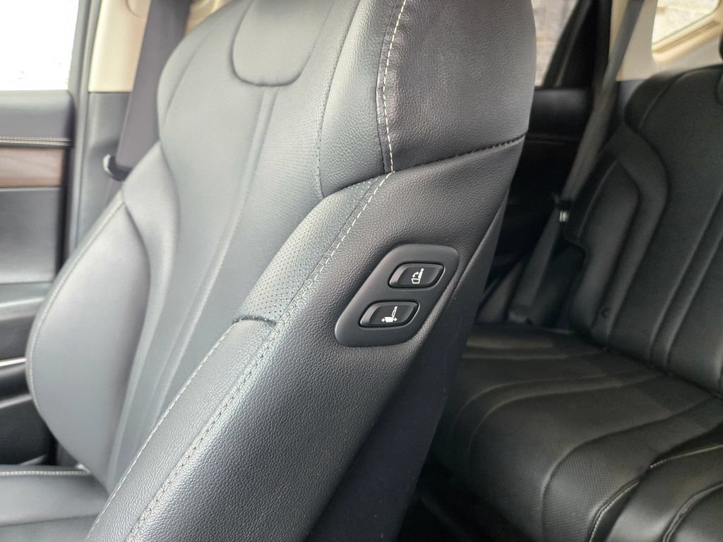 Used 2024 Genesis GV80 2.5T AWD/4WD image 29