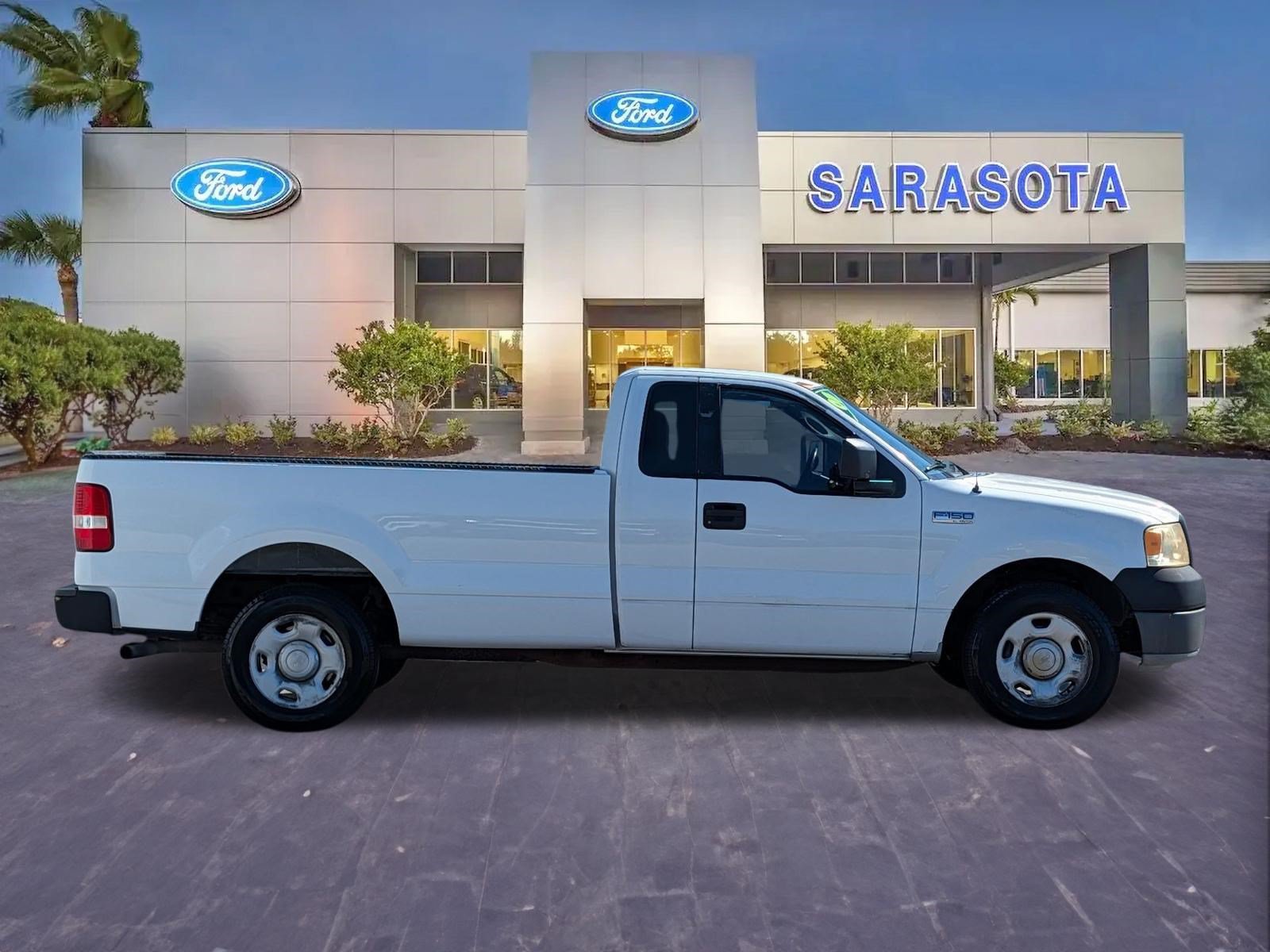 Used 2005 Ford F150 XL RWD image 1