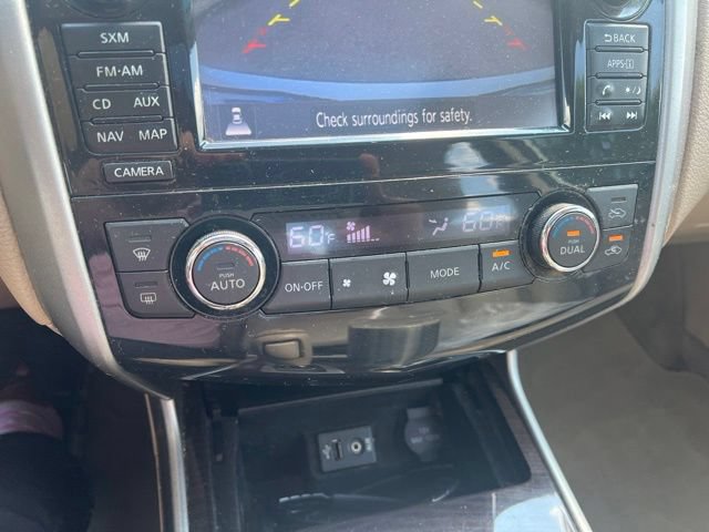 Used 2014 Nissan Altima 3.5 SL w/ Technology Package FWD image 15