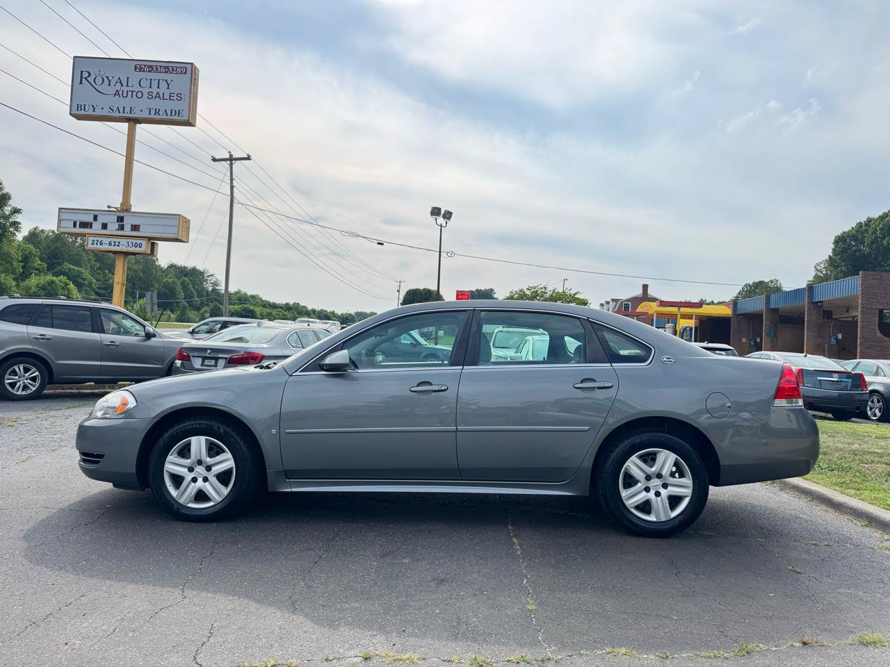Used 2009 Chevrolet Impala LS FWD image 8