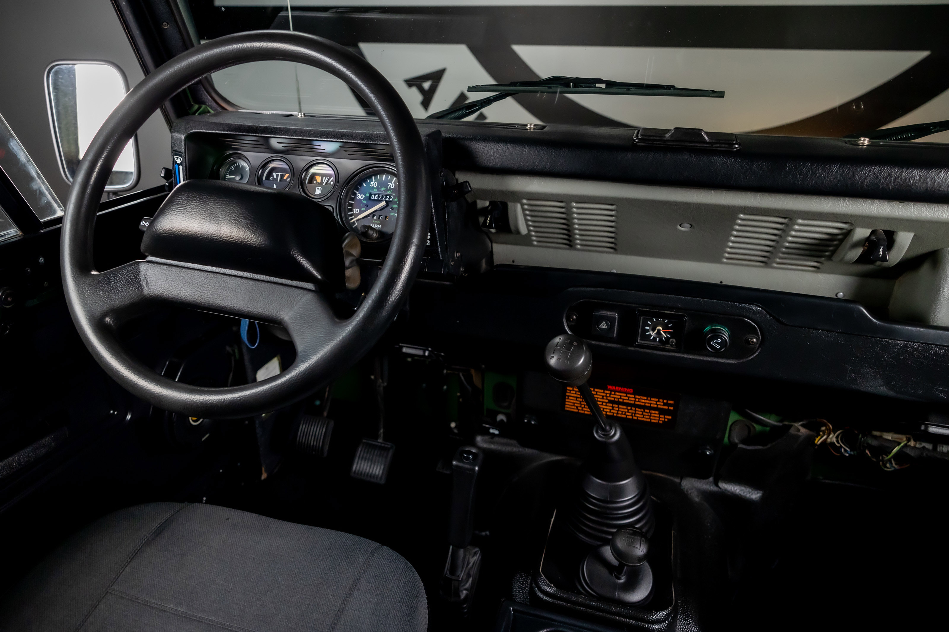 Used 1994 Land Rover Defender 90 AWD/4WD image 6
