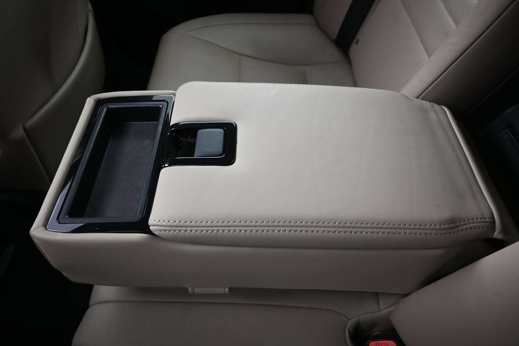 Used 2017 Lexus GS 350 w/ Preferred Accessory Package RWD image 17