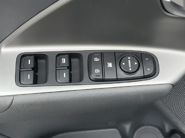 Used 2022 Kia Niro LX FWD image 14