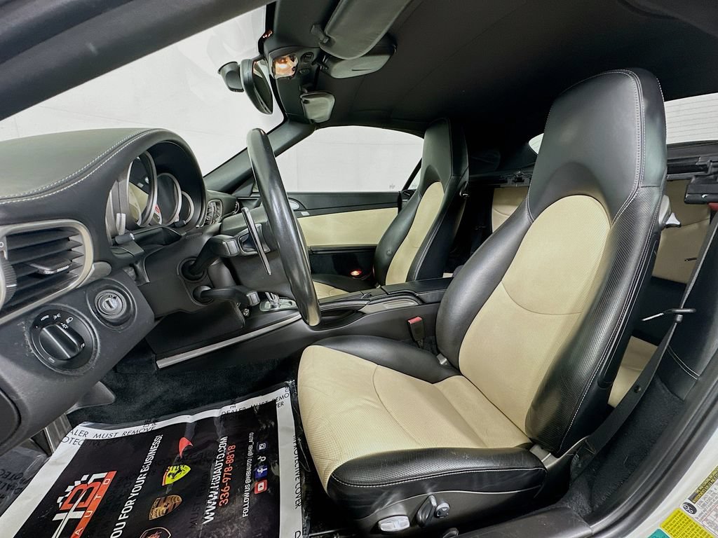 Used 2011 Porsche 911 Turbo S AWD/4WD image 15