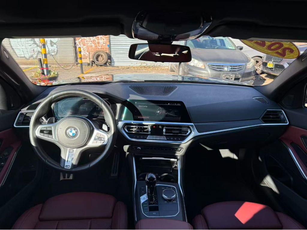 Used 2022 BMW M340i xDrive w/ Premium Package image 11