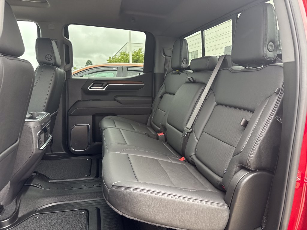 Certified 2024 GMC Sierra 1500 Denali w/ Denali Reserve Package AWD/4WD image 39
