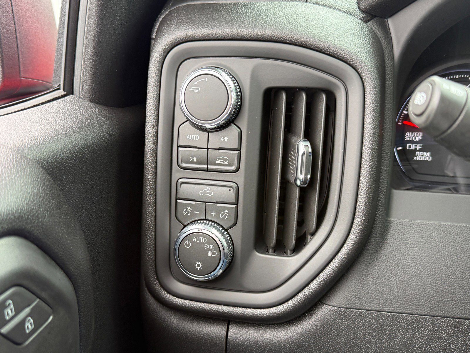 New 2026 GMC Sierra 1500 Pro w/ Graphite Edition AWD/4WD image 26