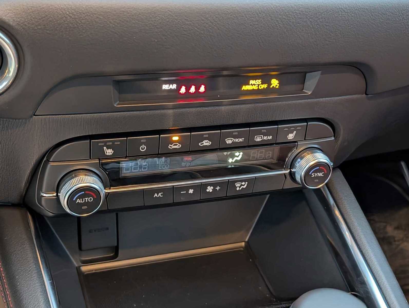 Used 2024 MAZDA CX-5 Carbon Edition image 19