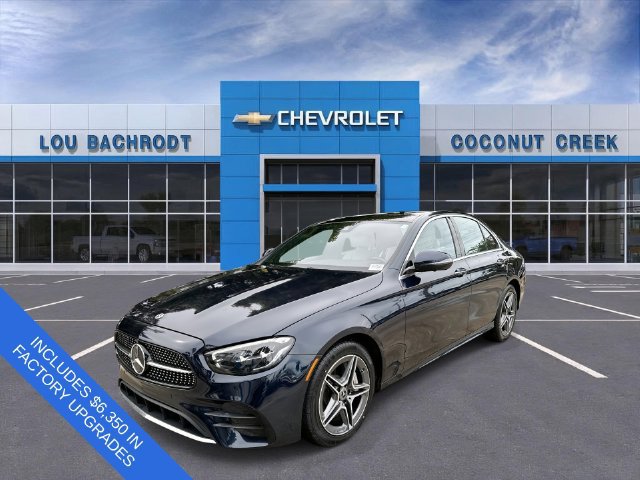 Used 2023 Mercedes-Benz E 350 4MATIC Sedan image 4