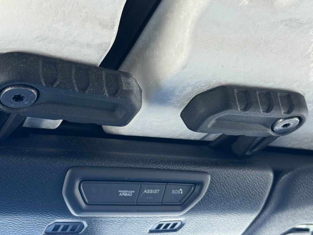 Used 2023 Jeep Gladiator Sport image 18