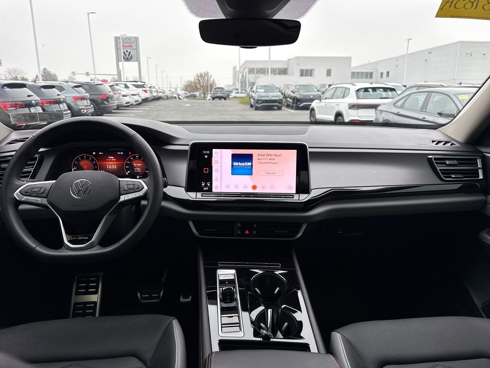 Used 2024 Volkswagen Atlas Peak Edition SE image 13