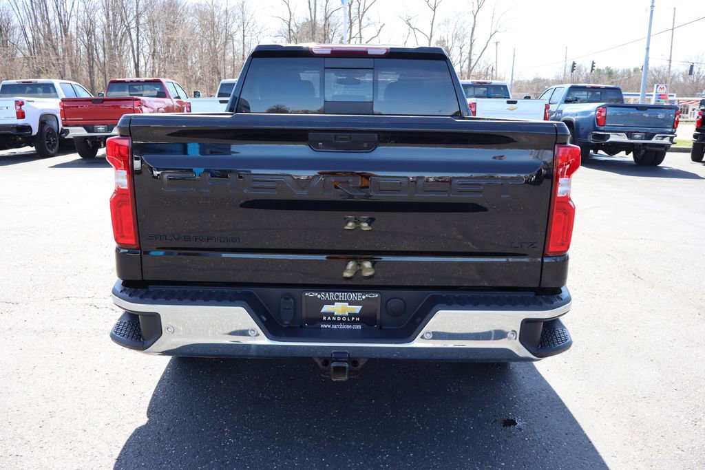Used 2022 Chevrolet Silverado 1500 LTZ w/ LTZ Convenience Package II image 32