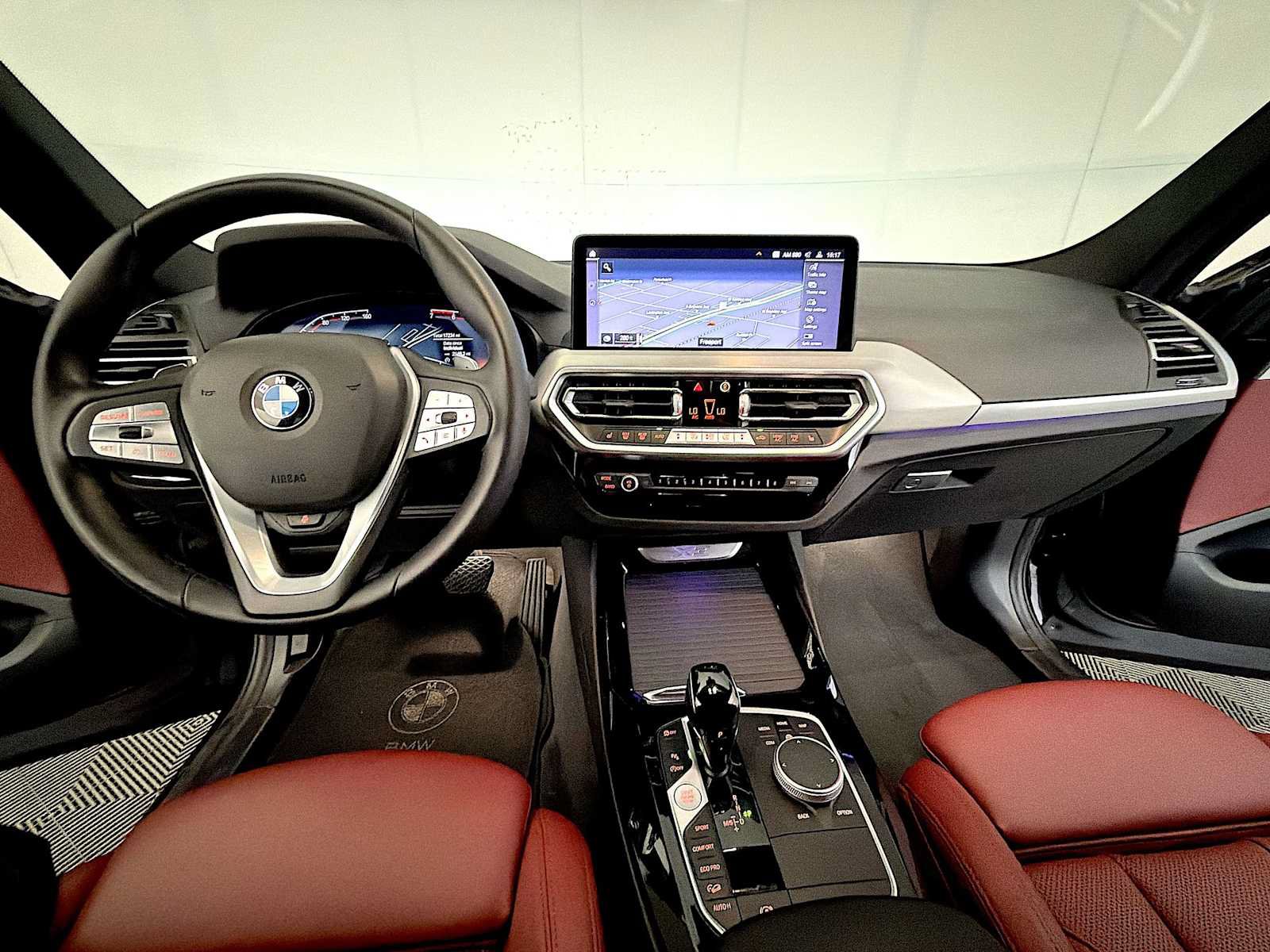 Used 2023 BMW X3 xDrive30i w/ Premium Package AWD/4WD image 16