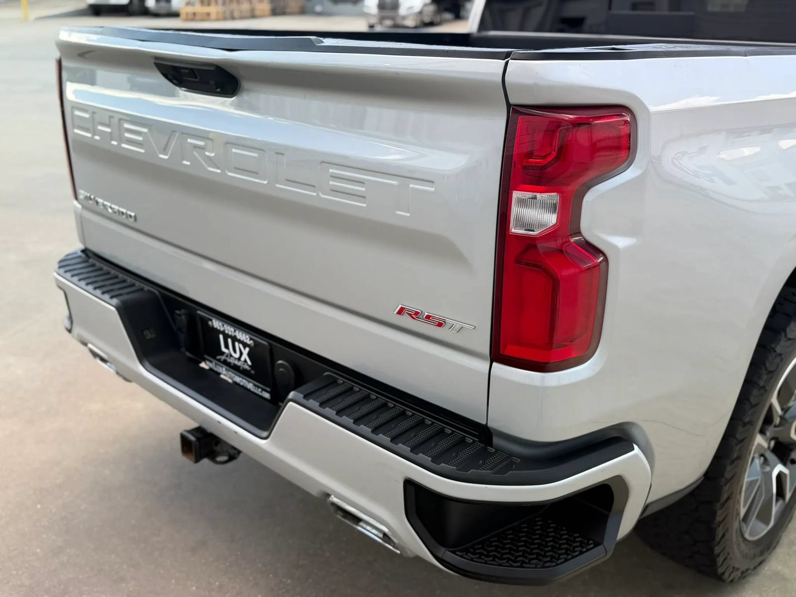Used 2022 Chevrolet Silverado 1500 RST AWD/4WD image 9