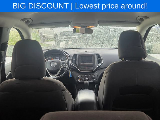 Used 2019 Jeep Cherokee Latitude w/ Cold Weather Group AWD/4WD image 15