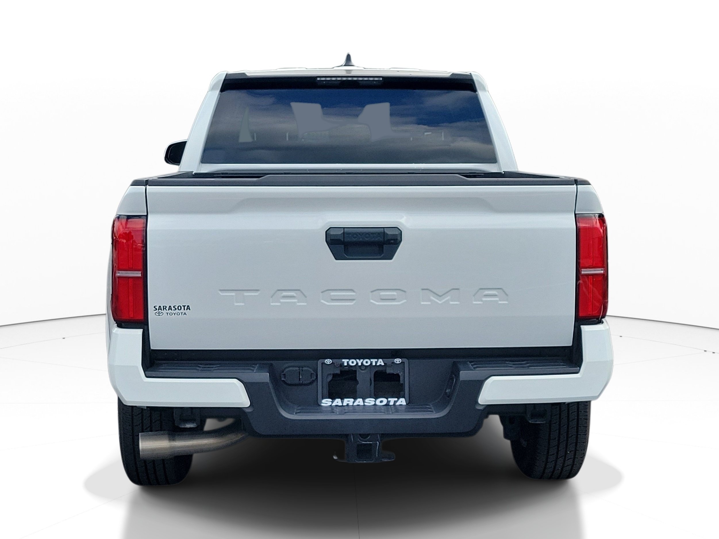 Used 2024 Toyota Tacoma SR5 RWD image 6
