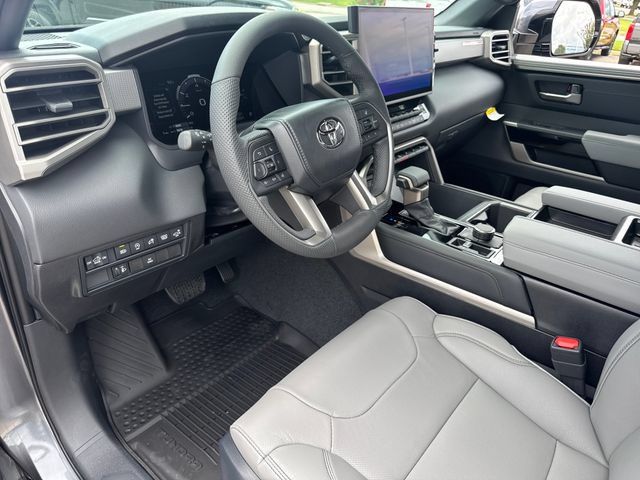 New 2026 Toyota Tundra Limited AWD/4WD image 16