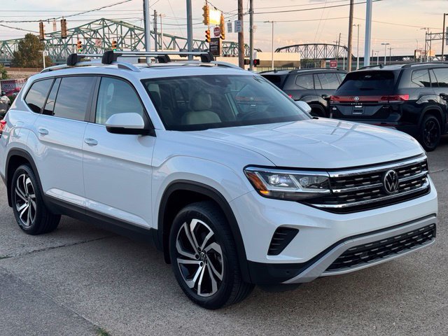 Certified 2023 Volkswagen Atlas SEL AWD/4WD image 7