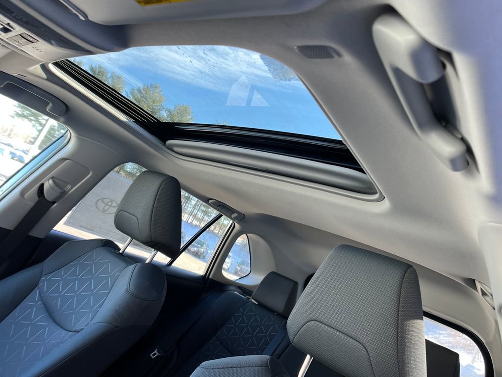 New 2025 Toyota RAV4 XLE w/ Convenience Package image 21