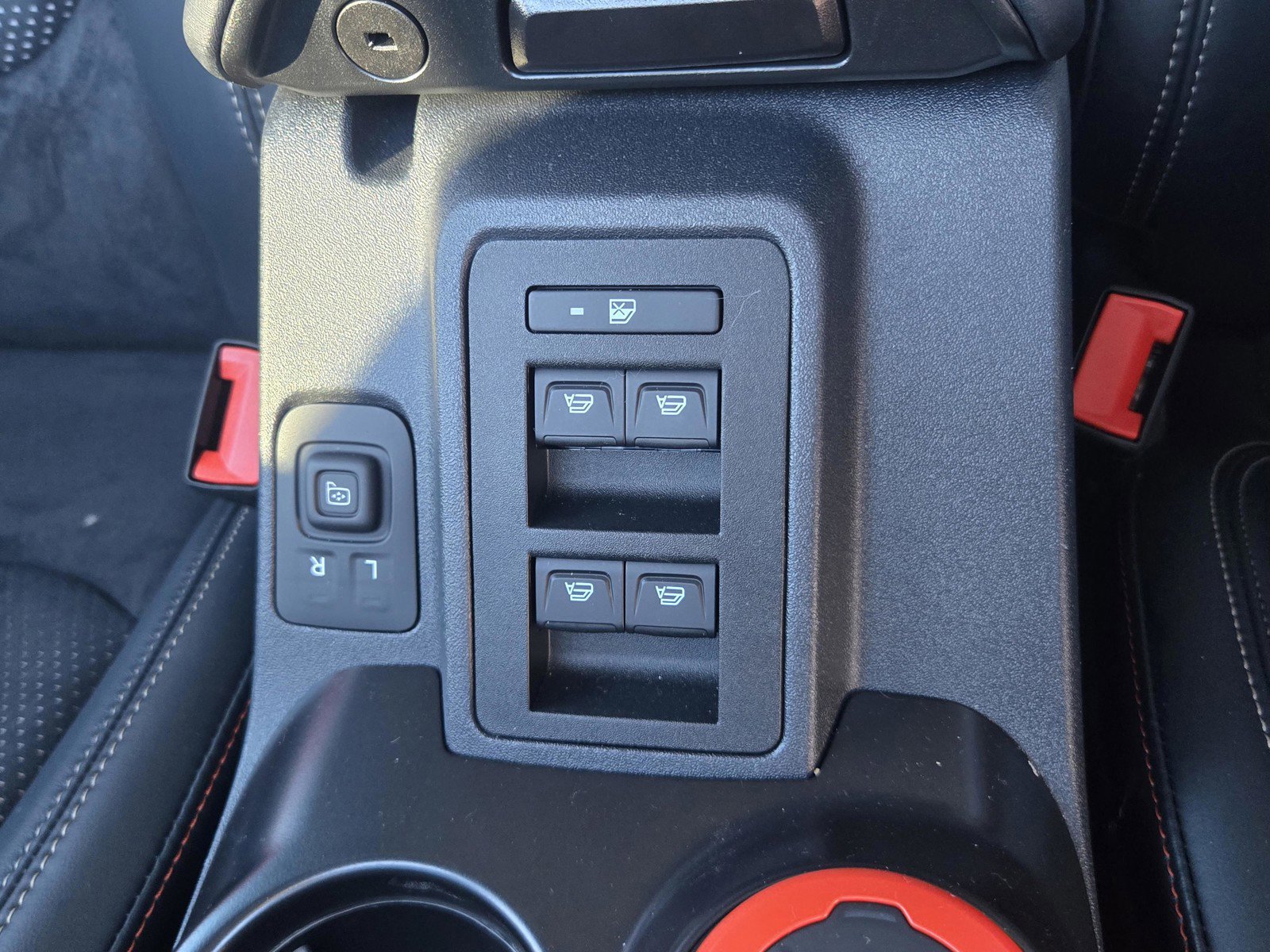 Used 2024 Ford Bronco Raptor image 23