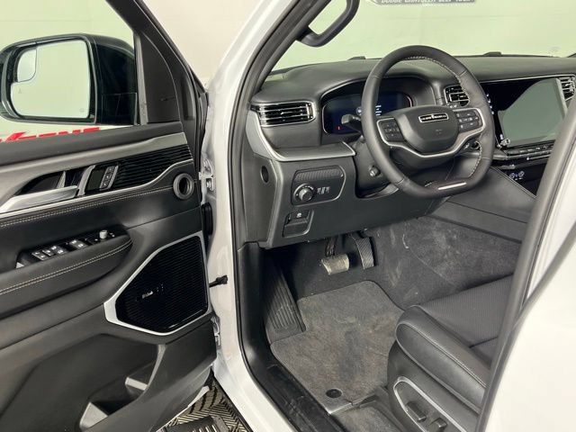 New 2026 Jeep Grand Wagoneer Limited w/ Premium Group II AWD/4WD image 22