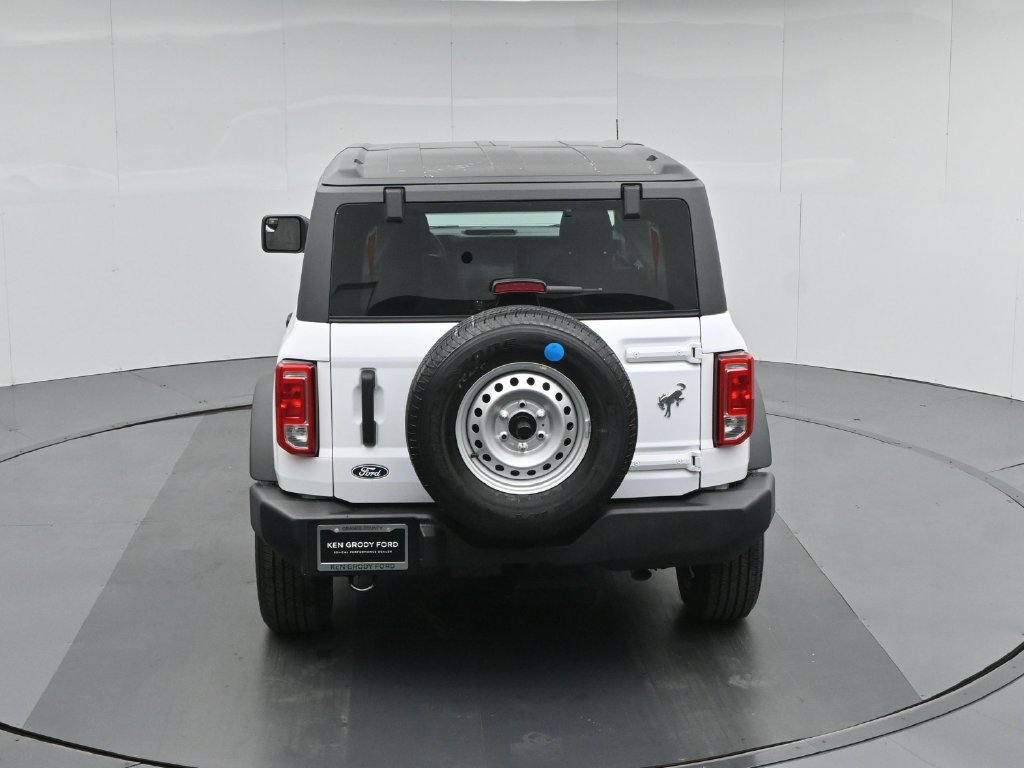 New 2026 Ford Bronco 2-Door AWD/4WD image 38