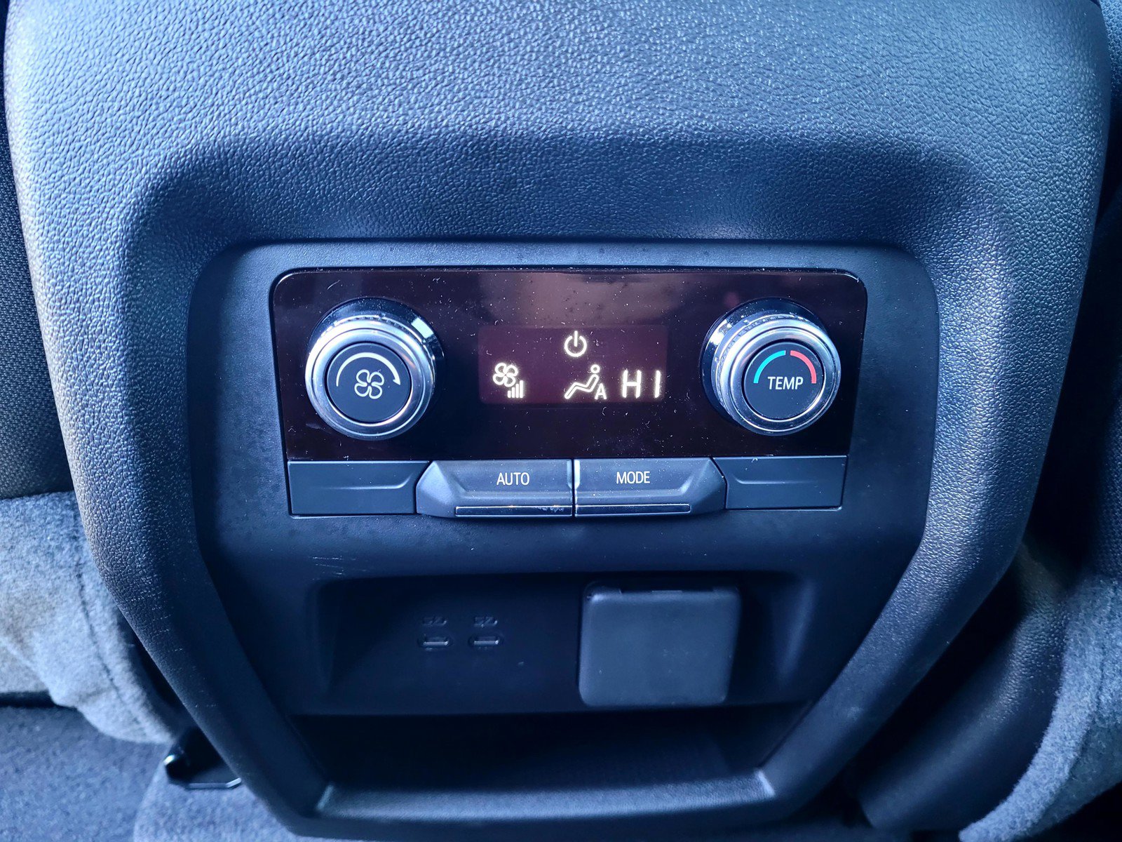 Used 2025 GMC Acadia Elevation FWD image 13