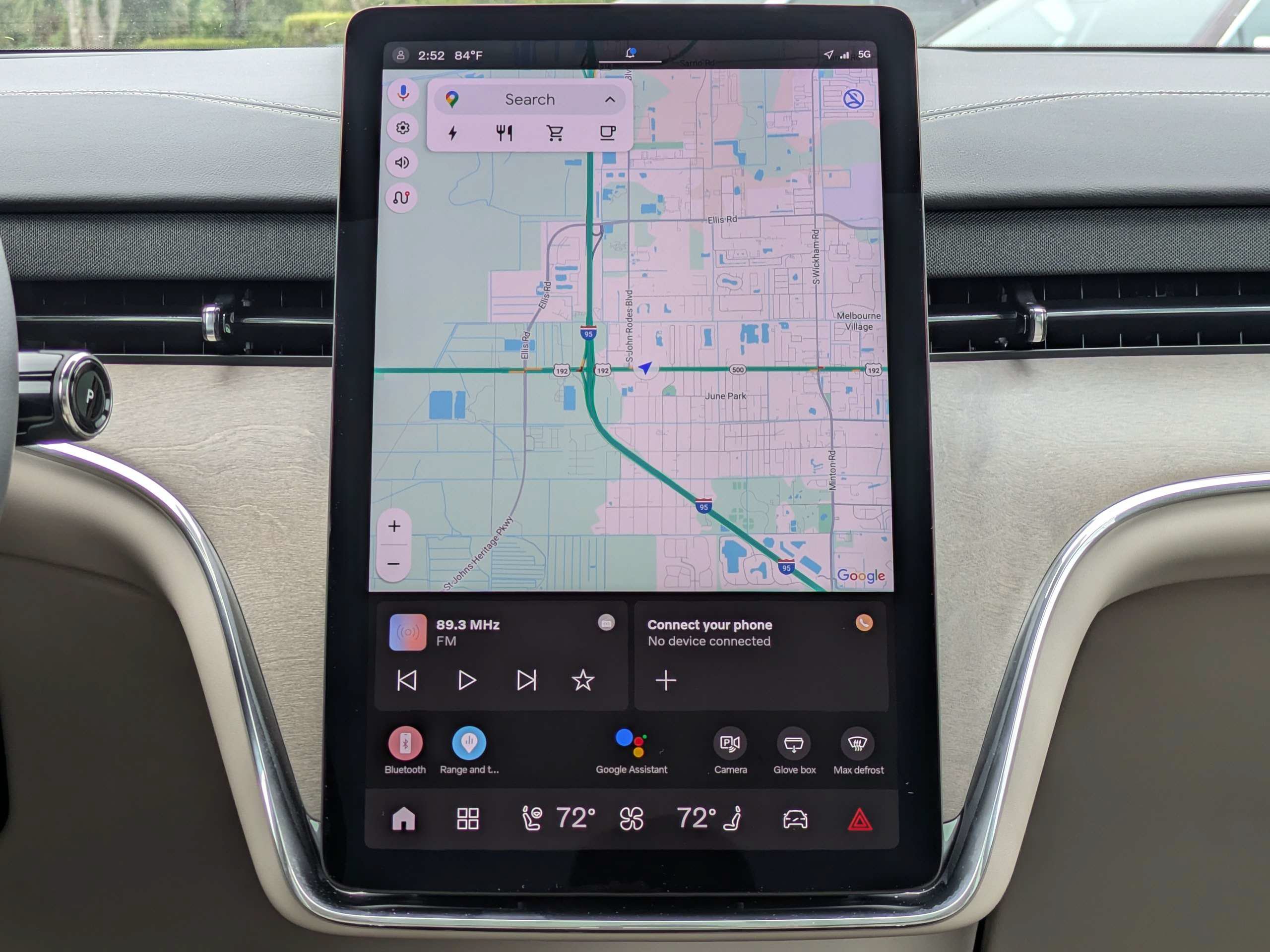 New 2025 Volvo EX90 Plus AWD/4WD image 18