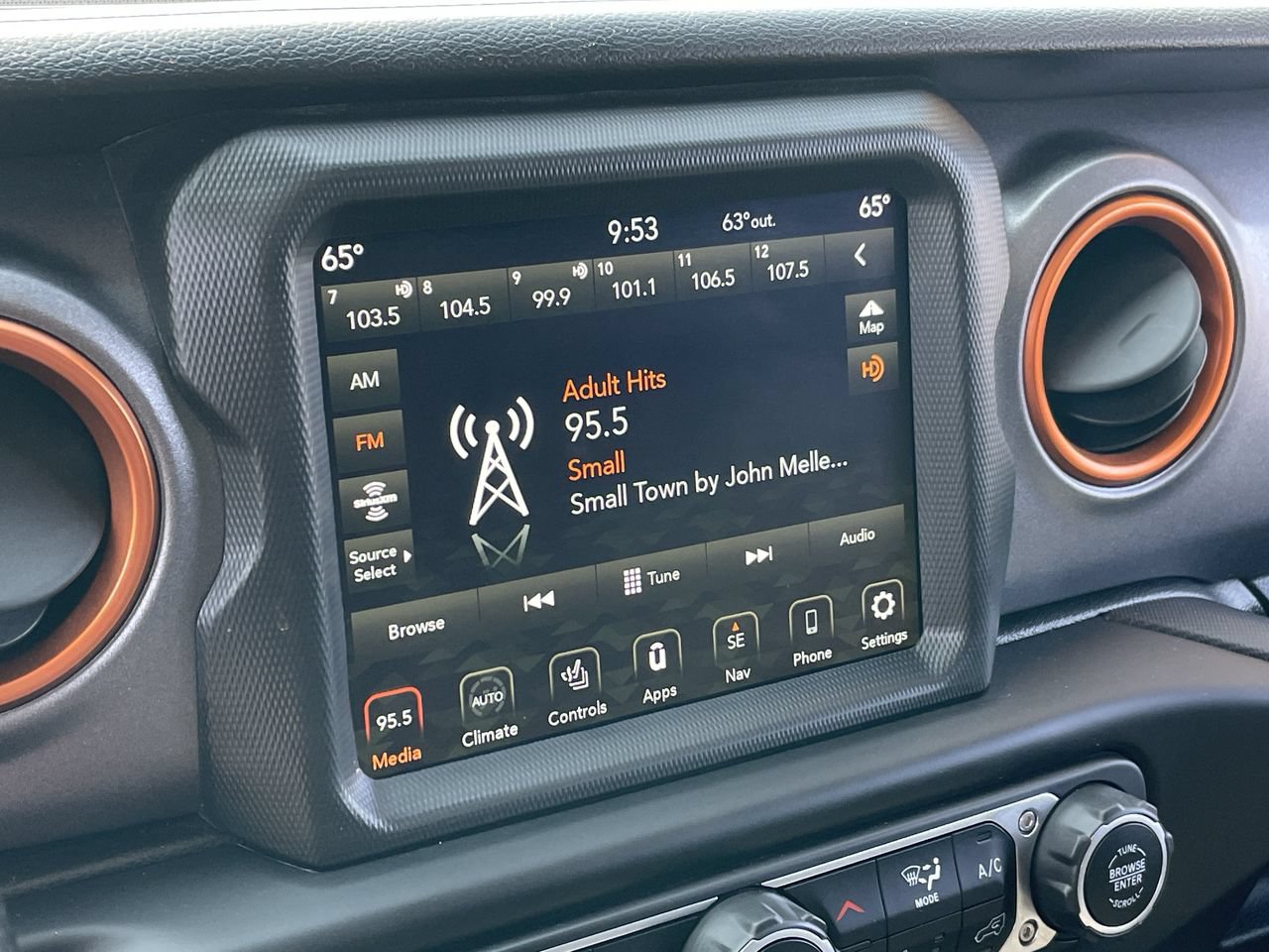 Used 2021 Jeep Gladiator Mojave w/ Uconnect 4C Nav & Sound Group AWD/4WD image 35
