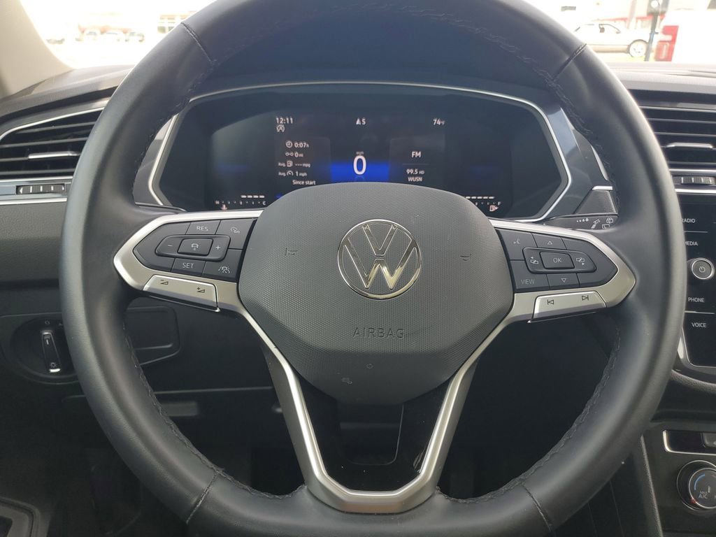 Used 2024 Volkswagen Tiguan Wolfsburg Edition FWD image 17