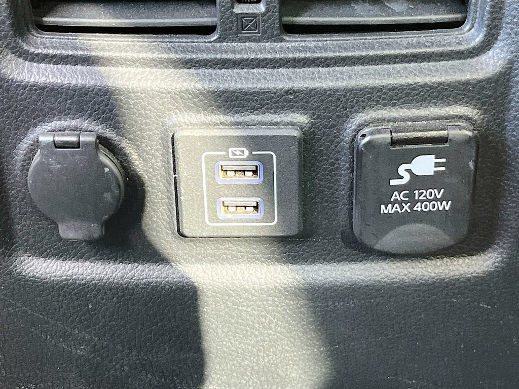 Used 2023 Nissan Titan PRO-4X w/ Off Road Protection Package AWD/4WD image 25