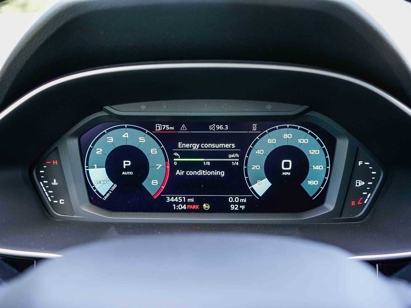 Used 2022 Audi Q3 2.0T Premium w/ Black Optic Sport Package image 24