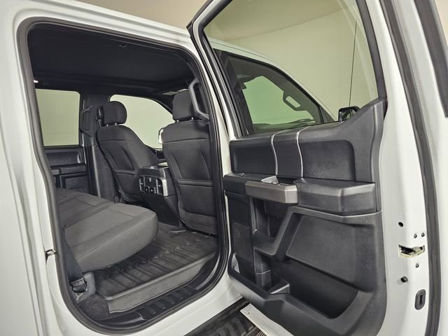 Used 2018 Ford F150 XLT w/ Equipment Group 302A Luxury image 15