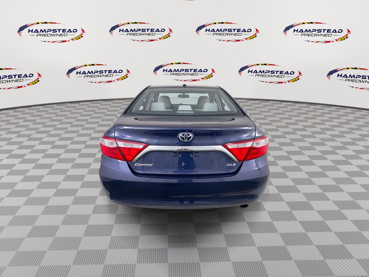 Used 2017 Toyota Camry XLE w/ Moonroof Package FWD image 7