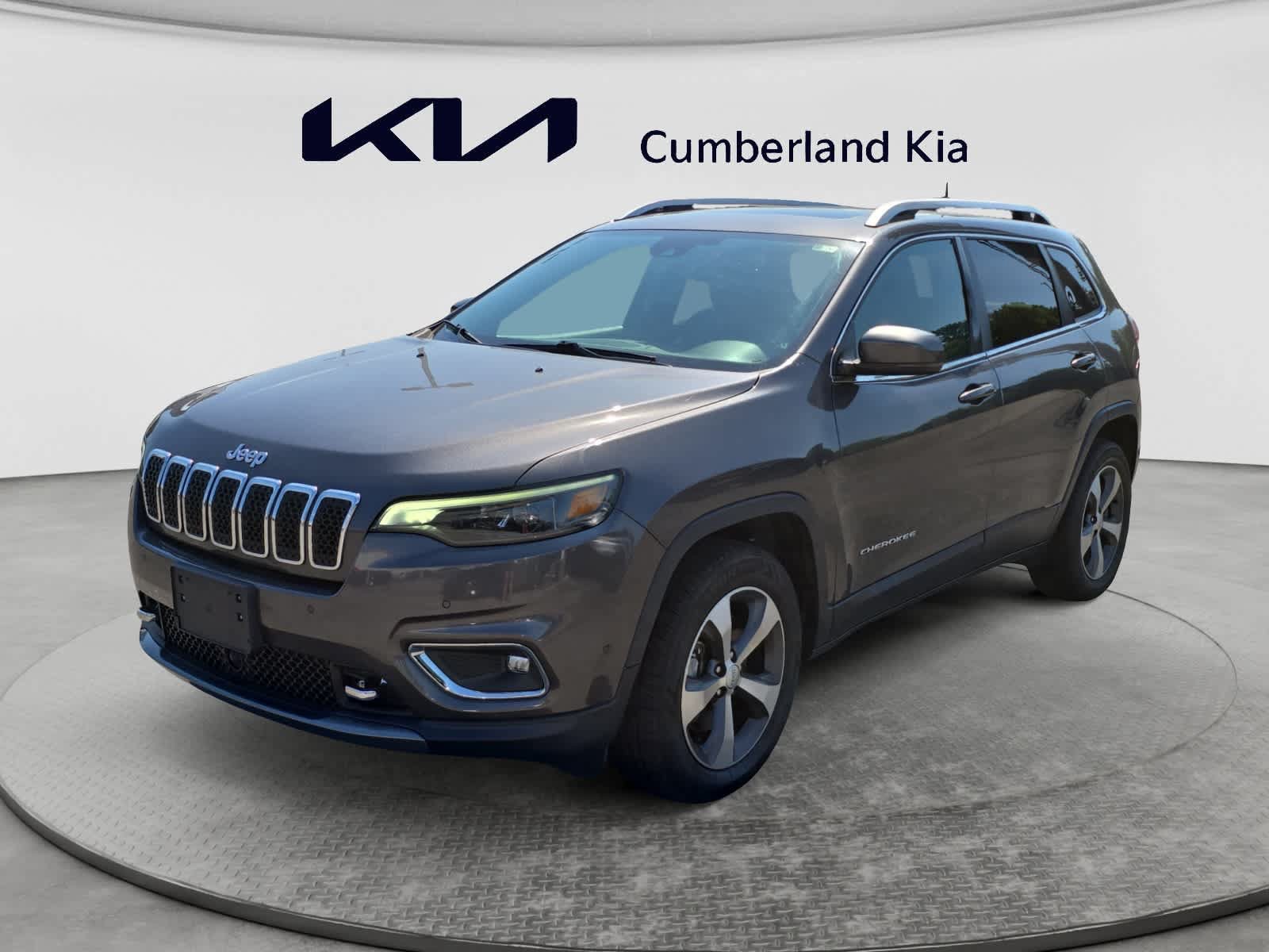 Used 2021 Jeep Cherokee Limited w/ Elite Package AWD/4WD image 1