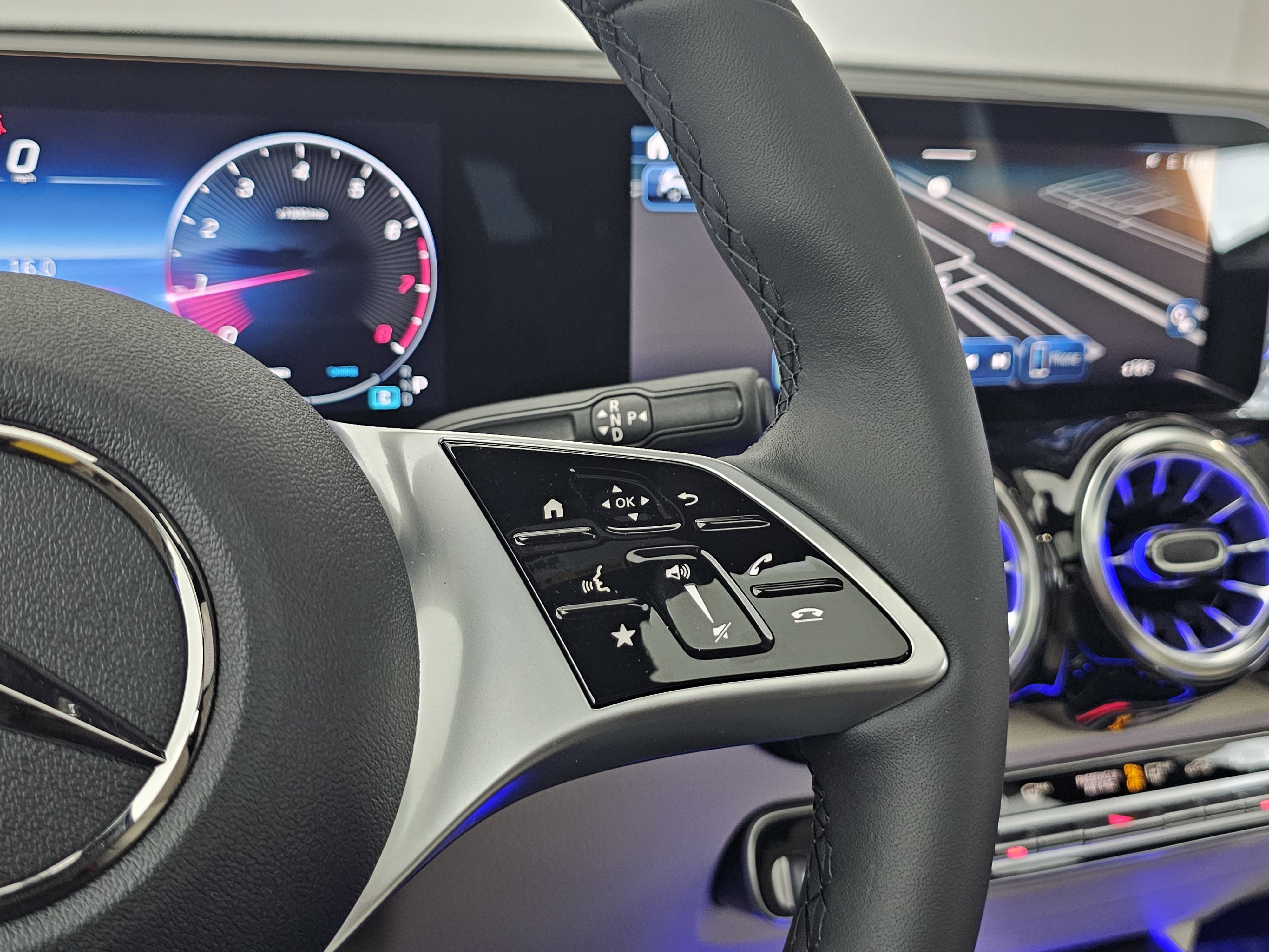 New 2026 Mercedes-Benz GLB 250 4MATIC image 47