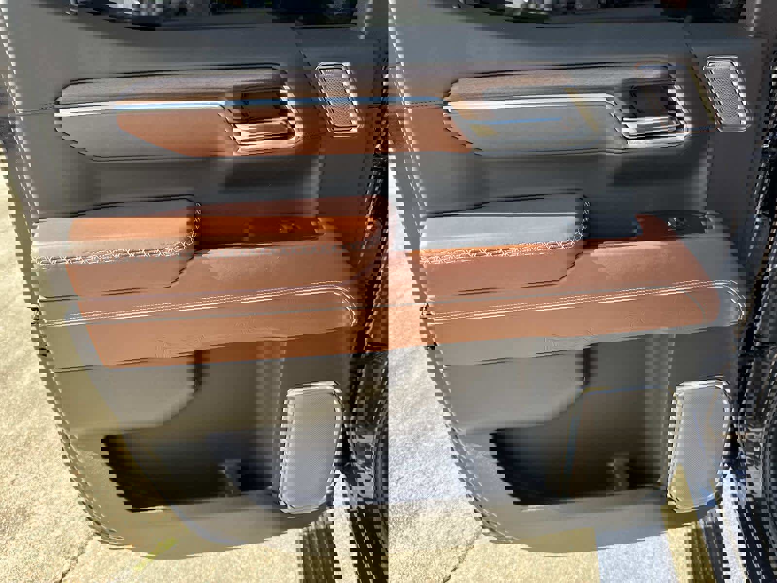 Used 2025 GMC Sierra 1500 Denali Ultimate image 27