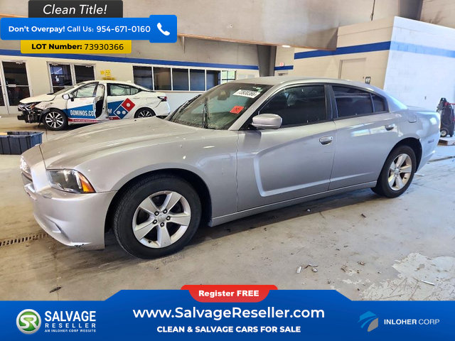 Used 2013 Dodge Charger SE RWD image 1