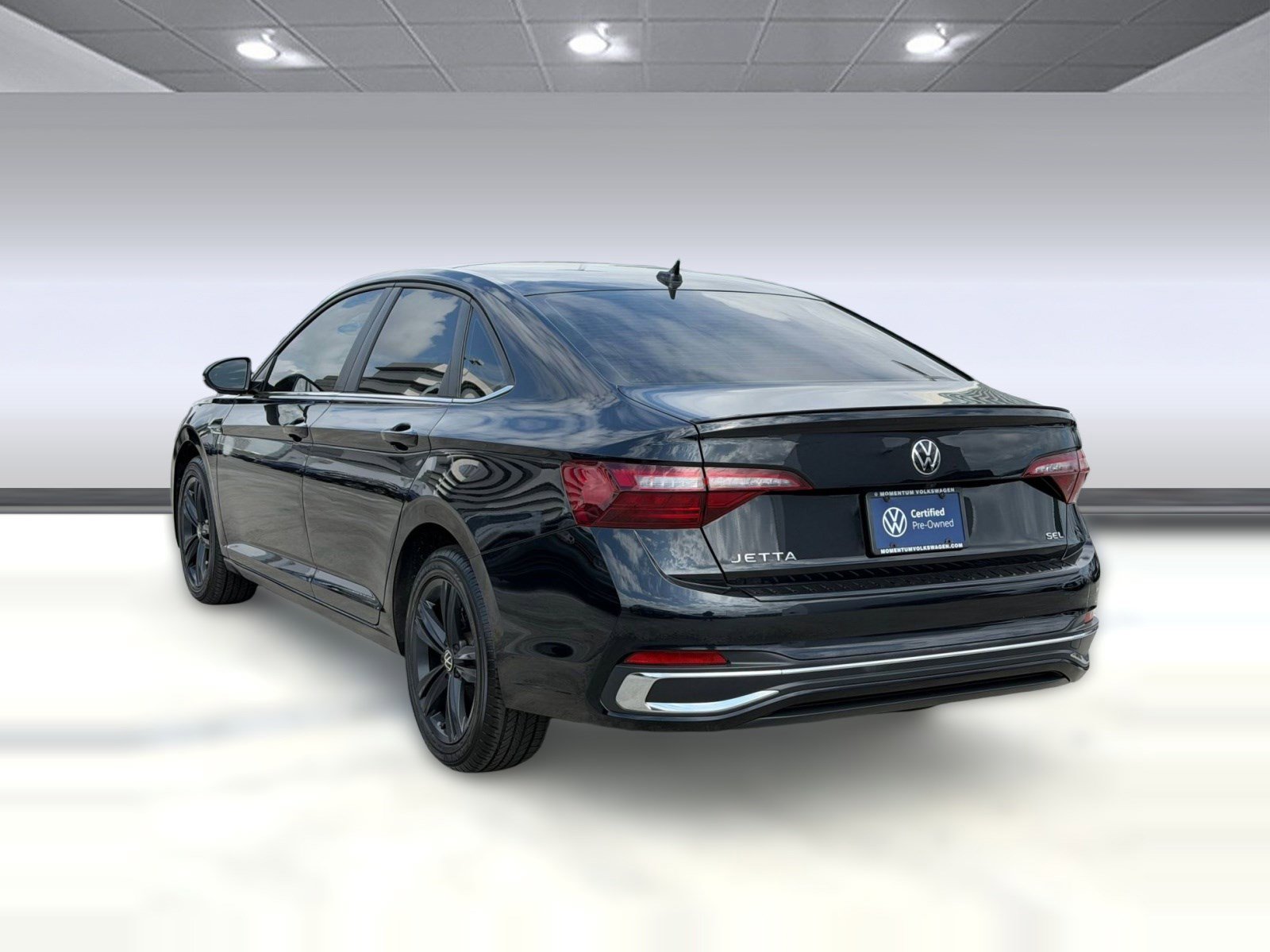 Certified 2024 Volkswagen Jetta SEL image 3