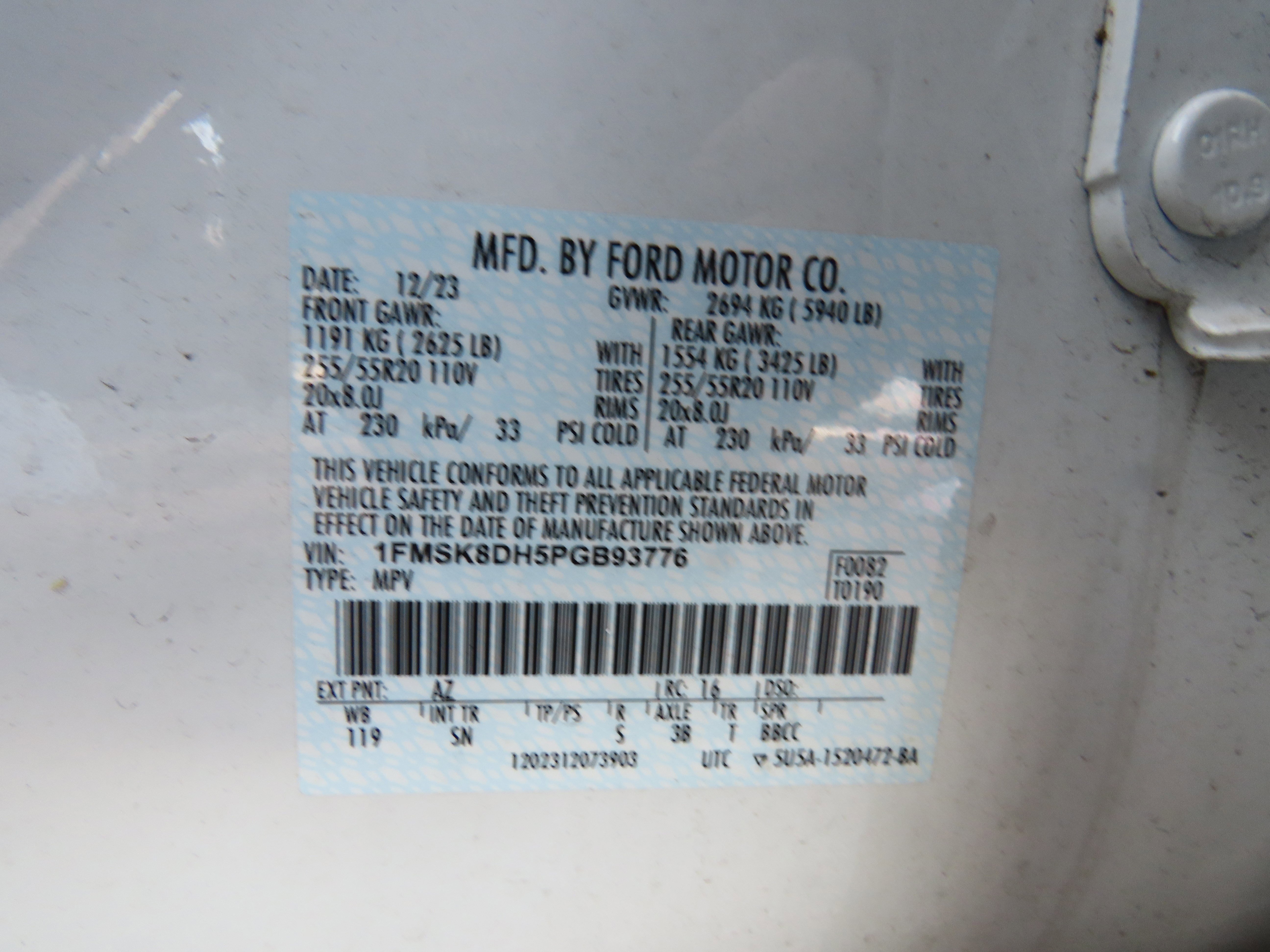 Used 2023 Ford Explorer XLT w/ Equipment Group 202A image 39