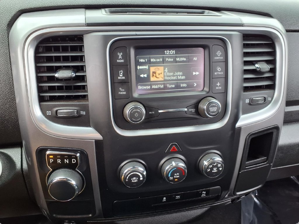 Used 2024 RAM 1500 Warlock RWD image 6