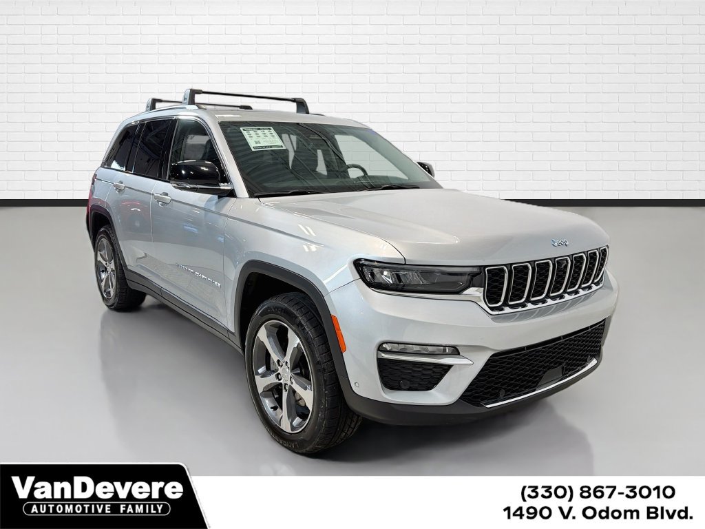 Used 2023 Jeep Grand Cherokee 4WD 4xe w/ Luxury Tech Group II image 1